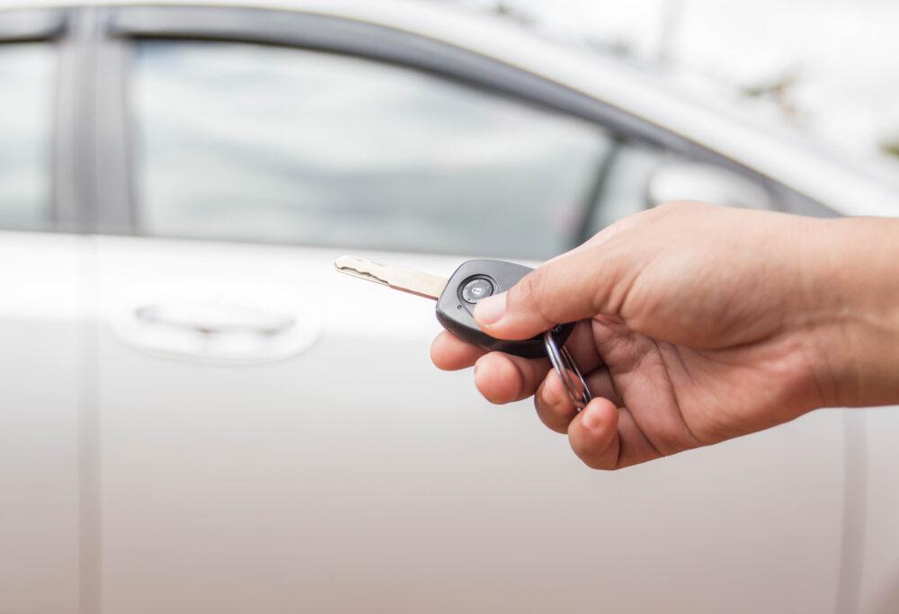 Controlcars - Zatrzaśnięte kluczyki Sprawdź, co robić, gdy nie możesz otworzyć samochodu
